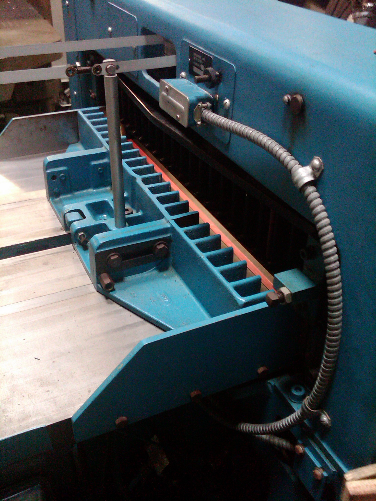 30.5" Challenge 305 Champion MC Paper Cutter